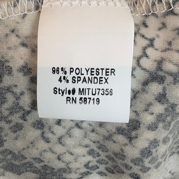 NWT NY Collection Short Sleeve Snake Print Pullover Top with Drawstring Detail - Picture 10 of 11